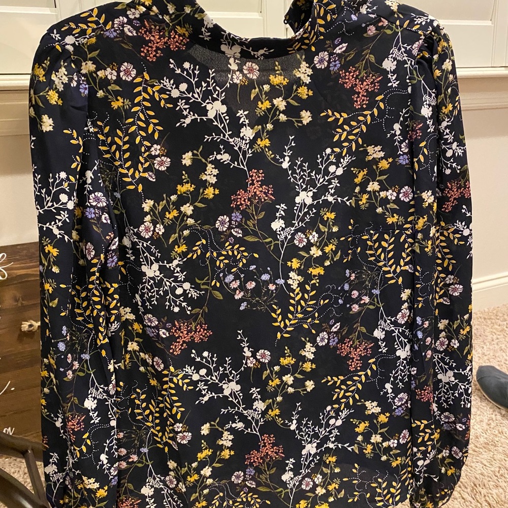 Forever 21 floral top